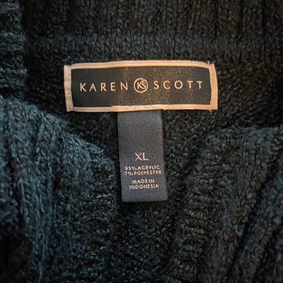 Zip up sweater - Picture 2 of 2